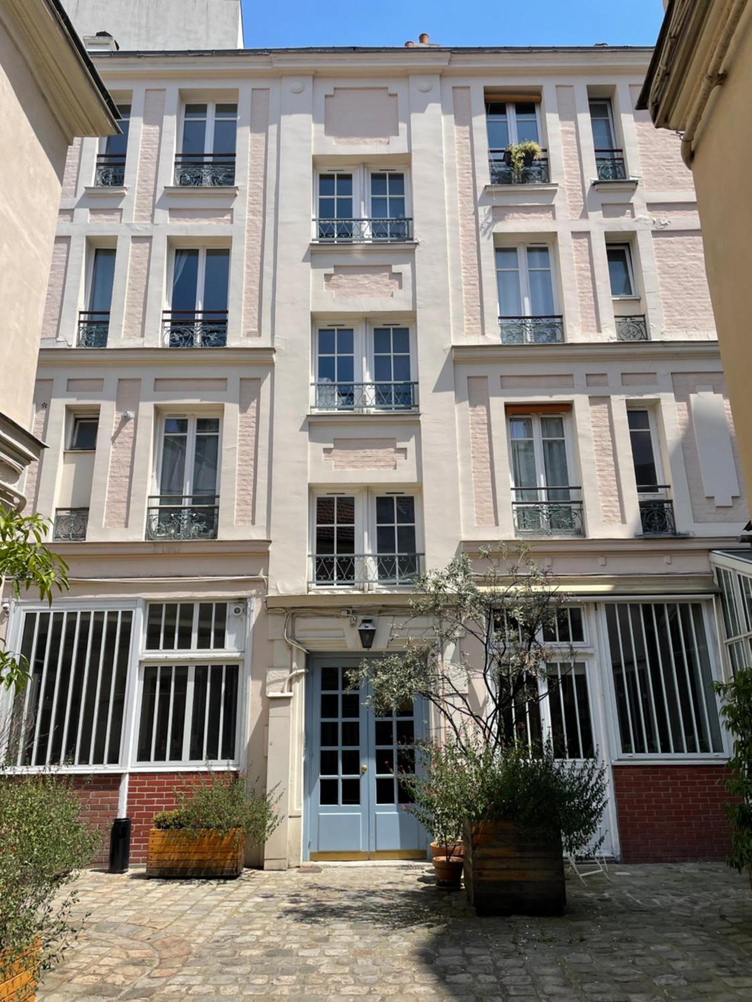 Appartement Triplex Refait A Neuf A Bastille Parijs